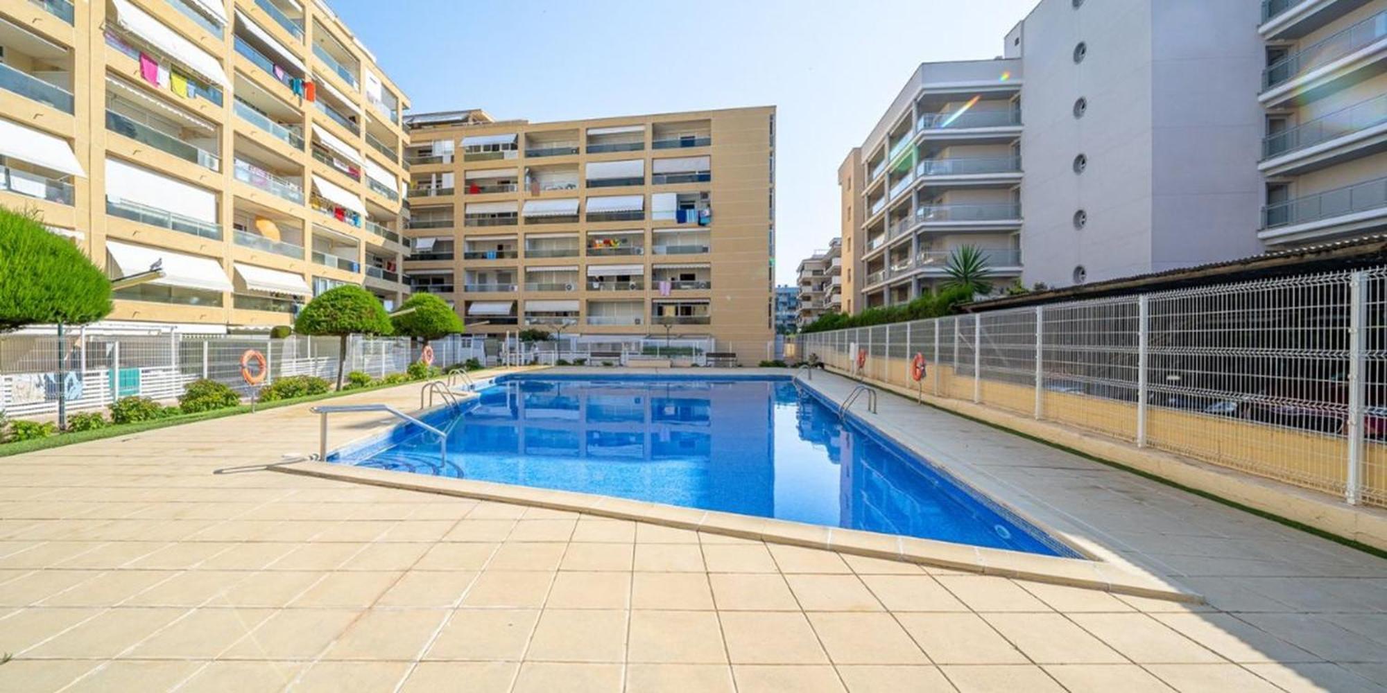 Costa Daurada Apartaments - Aquario Pineda La Pineda Exterior photo